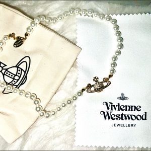Vivienne Westwood “MINI BAS RELIEF CHOKER”